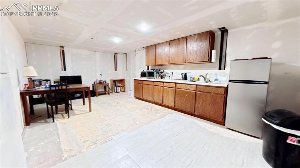 Image 23 of 29: downstairs kit 