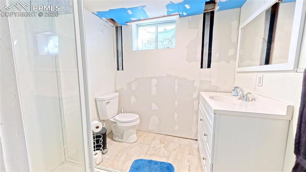 Image 25 of 29: bath 2