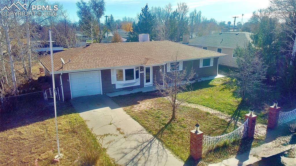 Image 28 of 29: Front of Structure