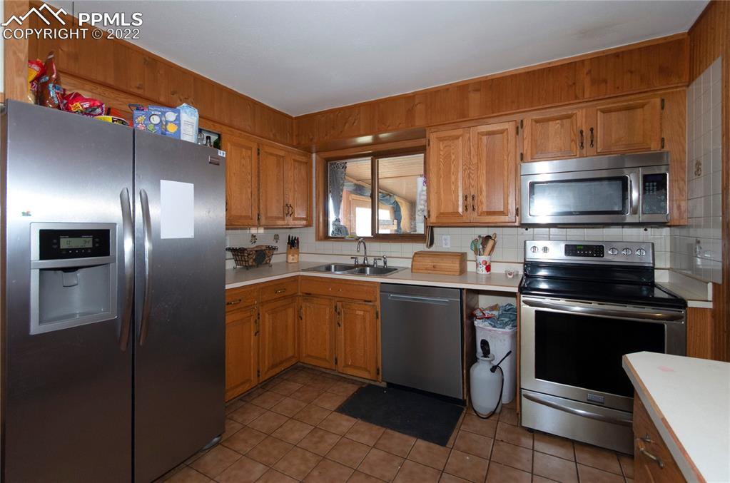 Listing 3596333, Image 9 of 26
