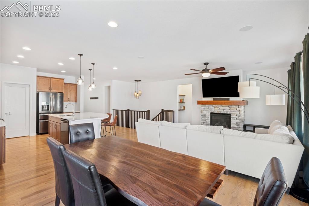 Image 13 of 44: Large open floor plan!