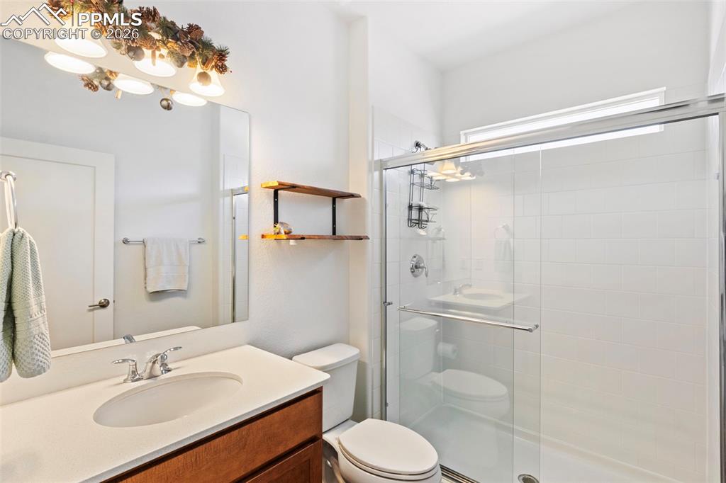 Image 22 of 44: Main level secondary bathroom