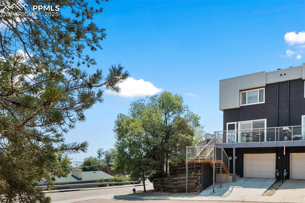 Image 5 of 38: Front of Structure