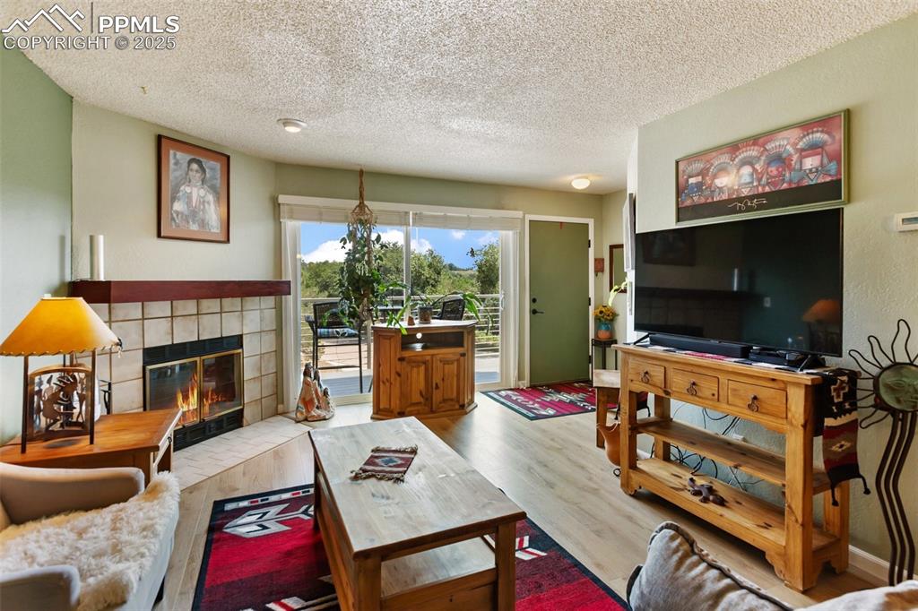 Image 8 of 38: Living Room