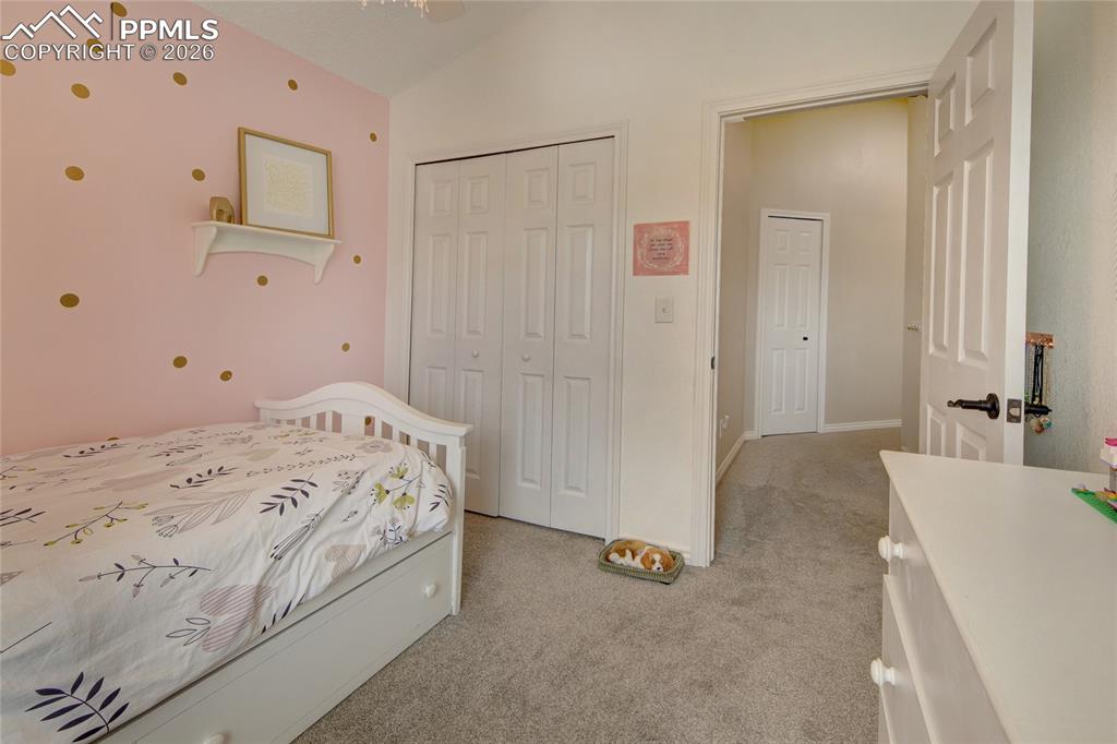 Image 25 of 34: Bedroom