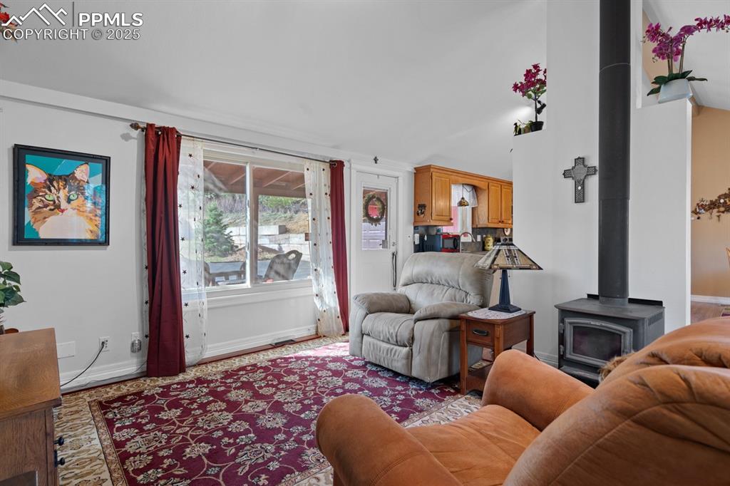 Image 11 of 36: Living Room
