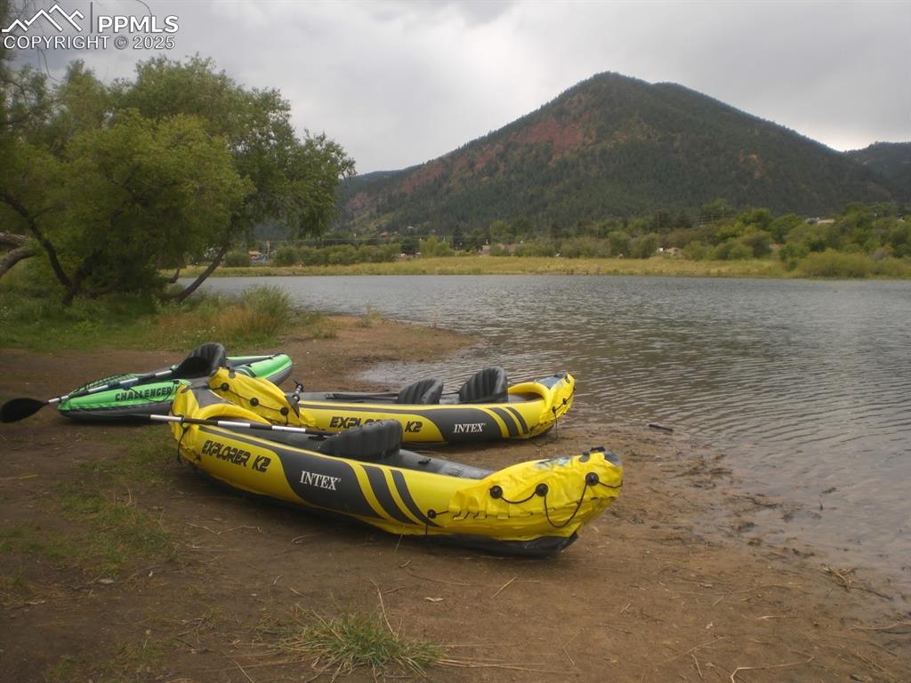 Image 35 of 36: Kayak or paddleboard on Palmer Lake!