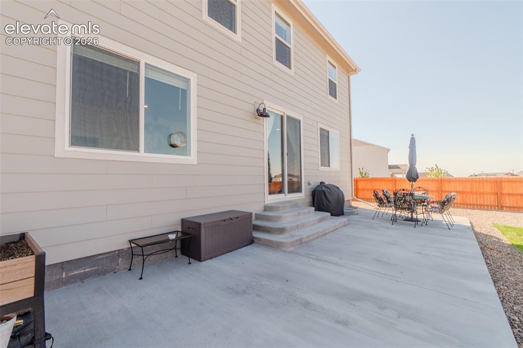 Image 41 of 48: Patio