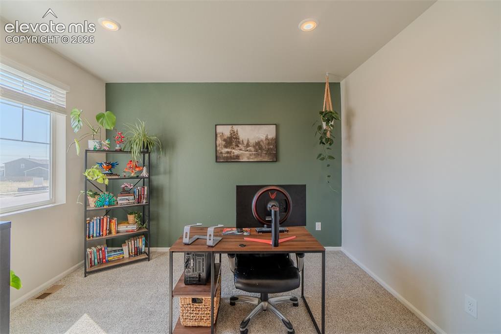 Image 7 of 48: Office