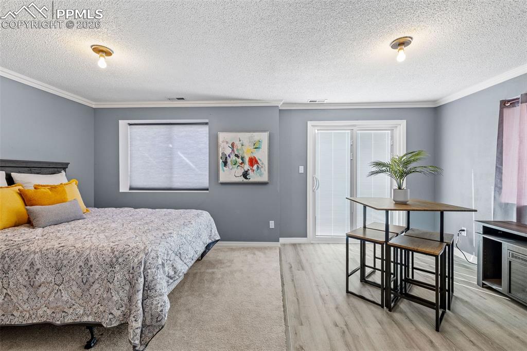 Image 34 of 49: Bedroom