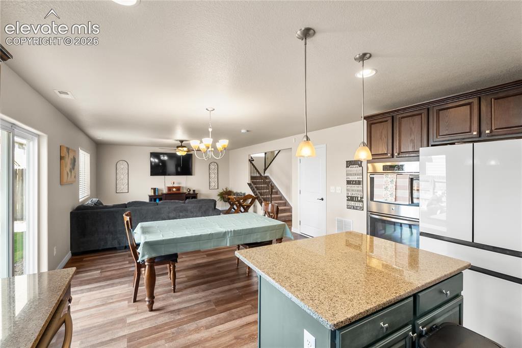 Image 11 of 37: Kitchen