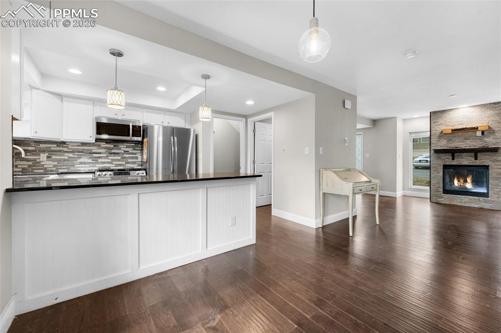 Image 11 of 35: Virtually staged