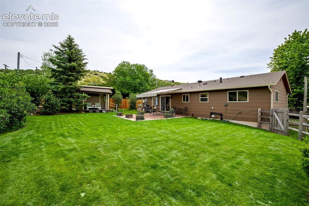 Image 45 of 50: Back of Structure