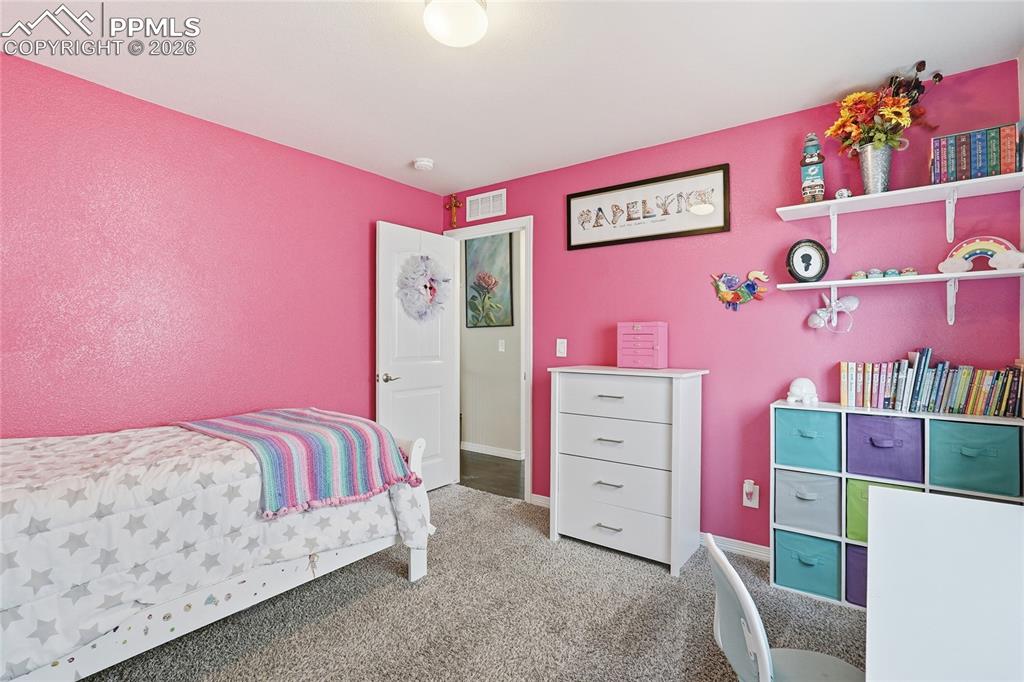 Image 18 of 39: Bedroom