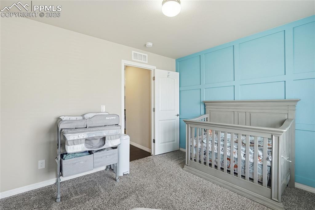 Image 19 of 39: Bedroom