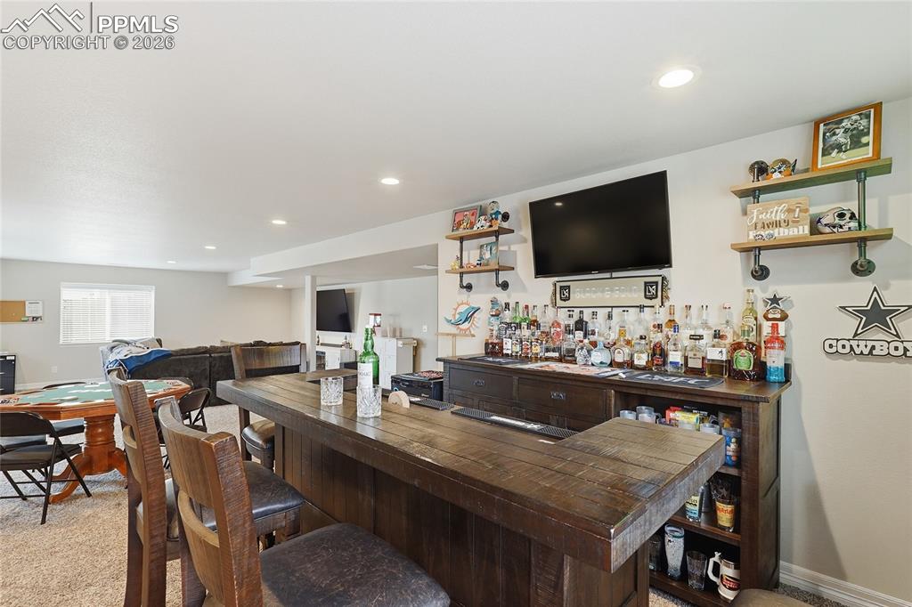 Image 27 of 39: Family Room