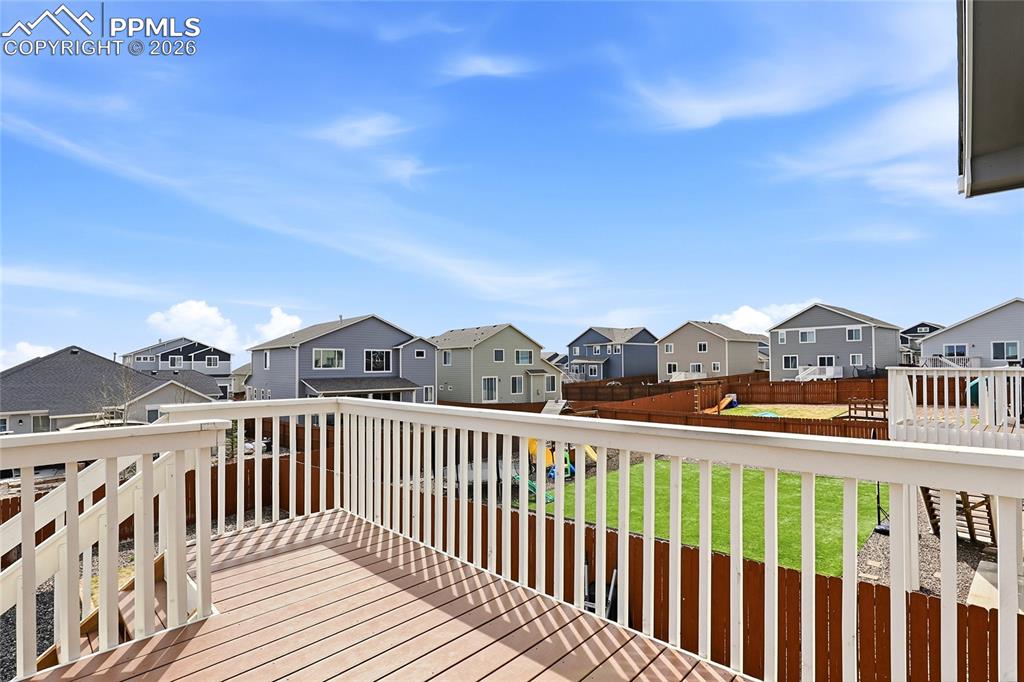 Image 34 of 39: Deck