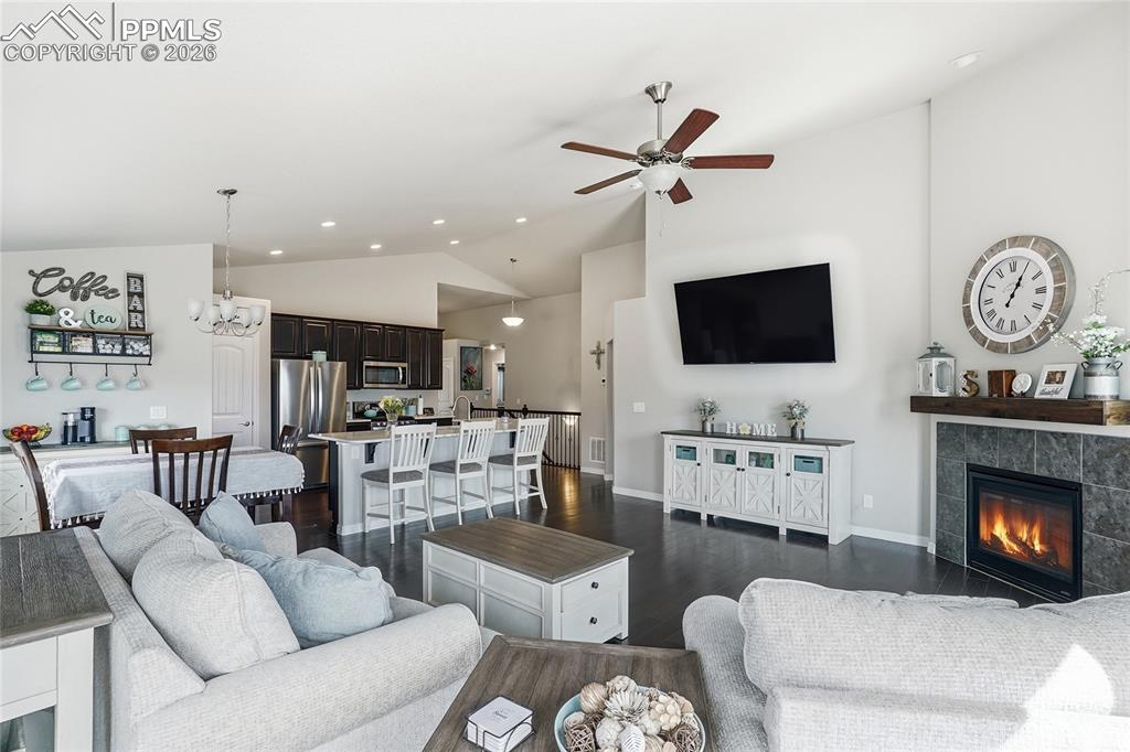 Image 7 of 39: Living Room