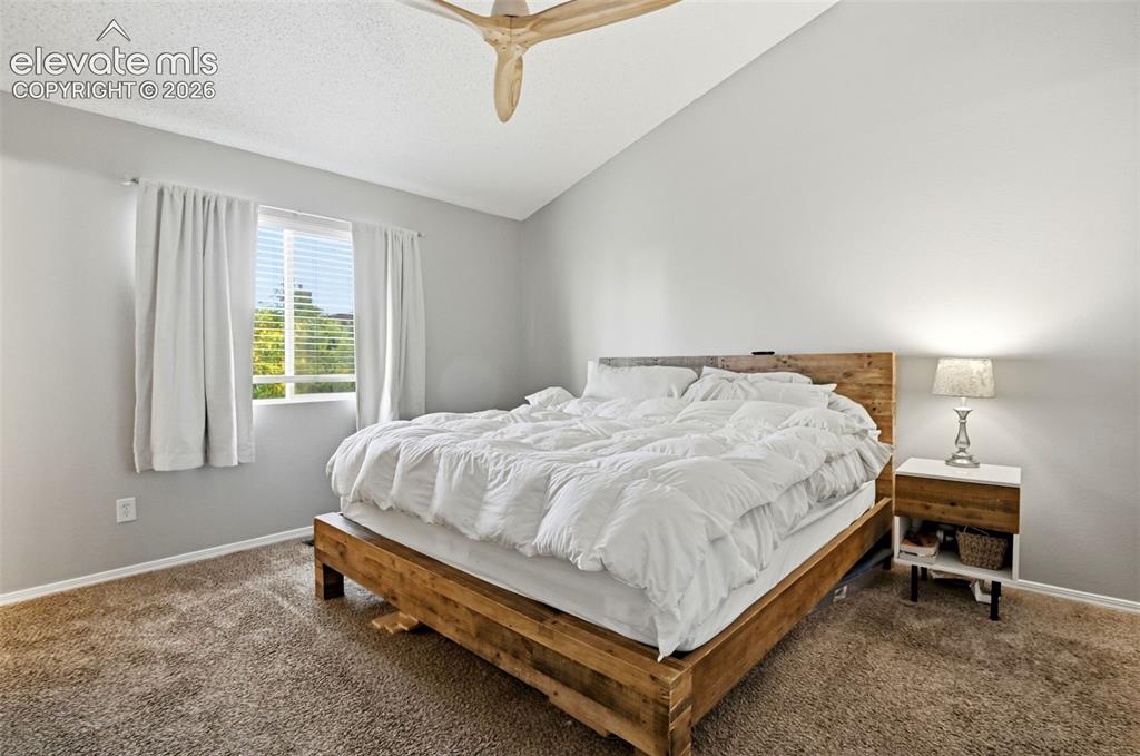 Image 19 of 37: Bedroom