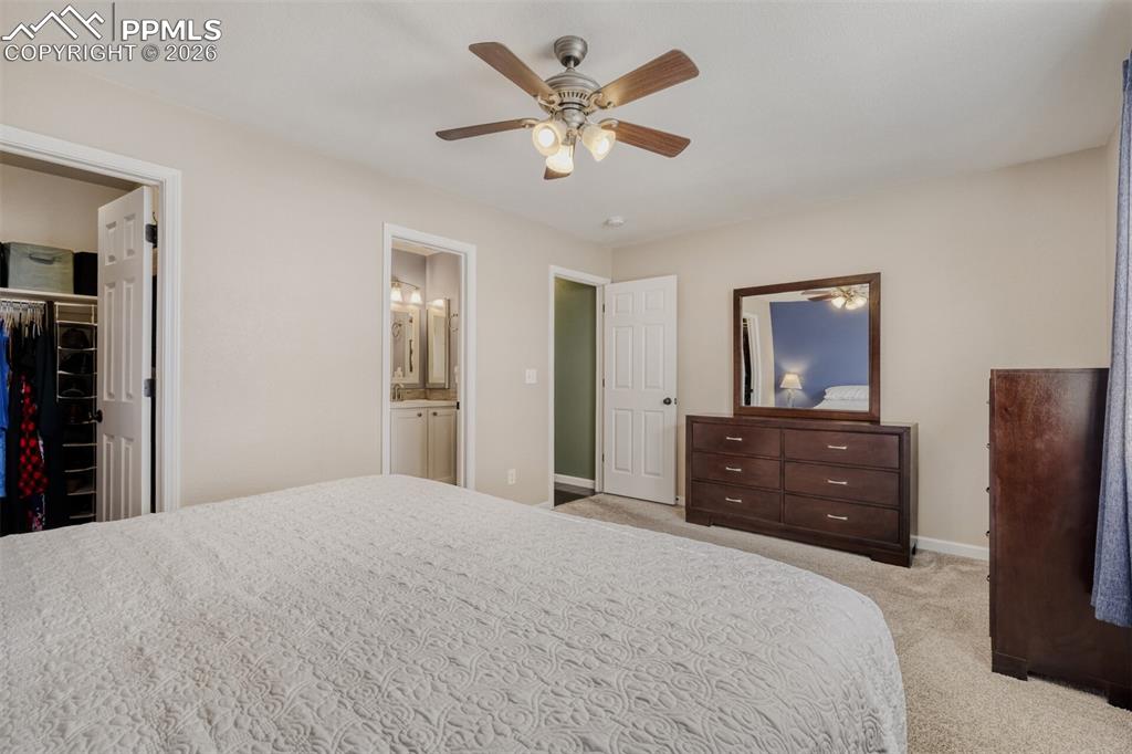 Image 11 of 29: Bedroom