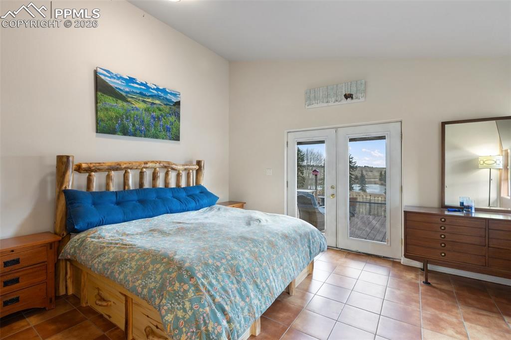 Image 31 of 50: Virtually Staged