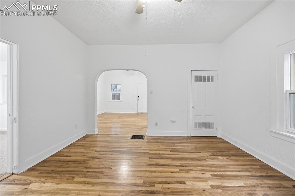 Image 12 of 33: No Description Available