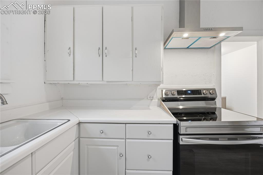 Image 16 of 33: No Description Available