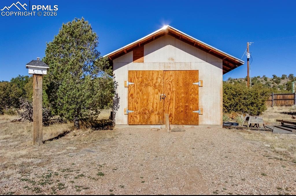 Image 8 of 30: Out Buildings