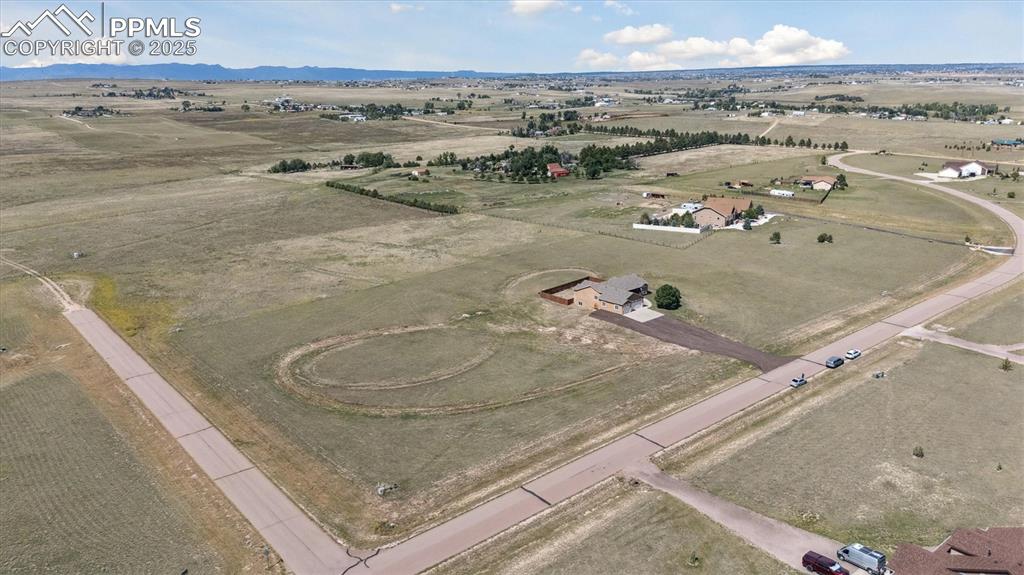 Image 41 of 42: Amazing views - corner lot!