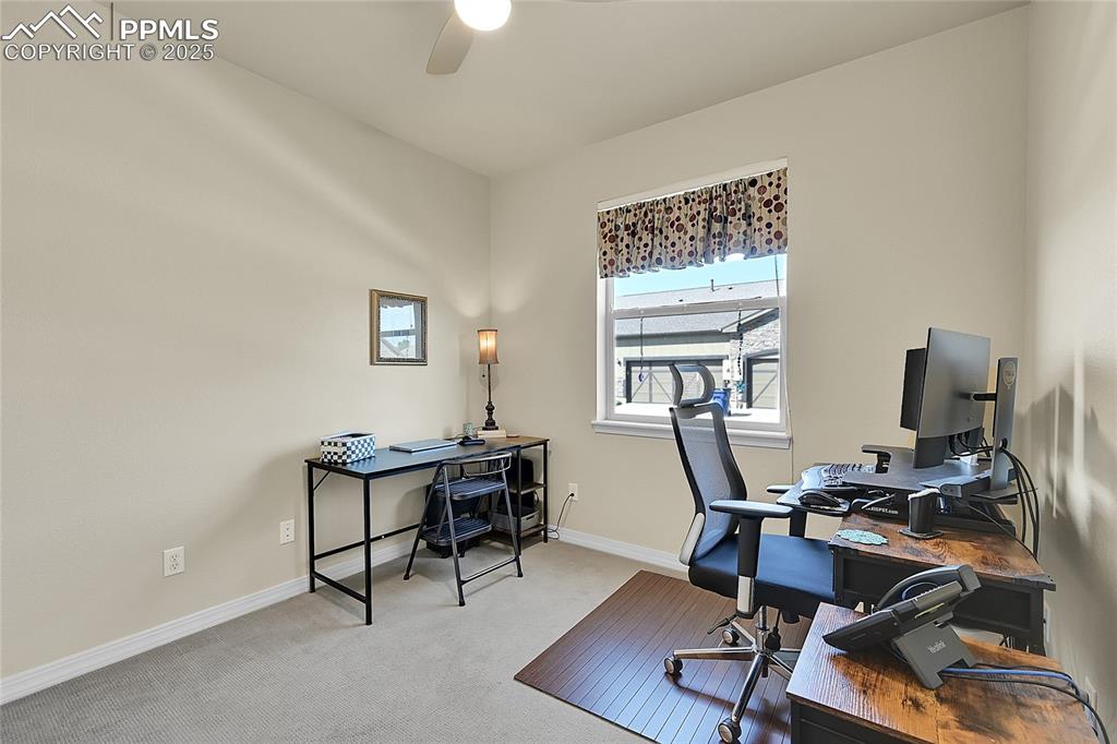 Image 20 of 29: office with closet