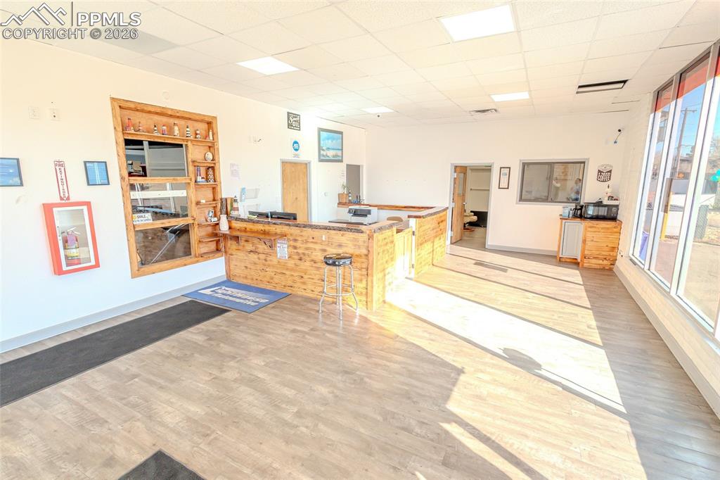 Image 5 of 9: Reception