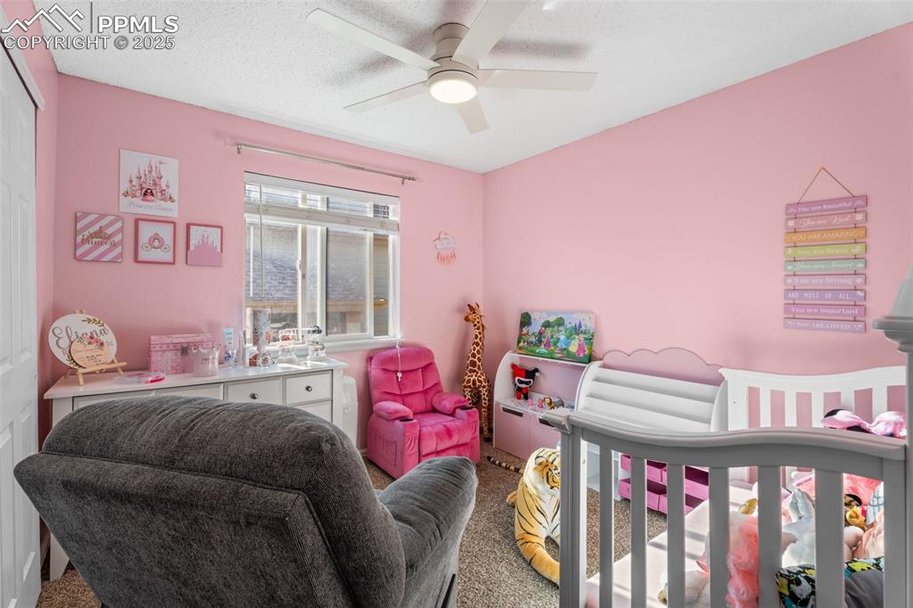 Image 12 of 30: Bedroom