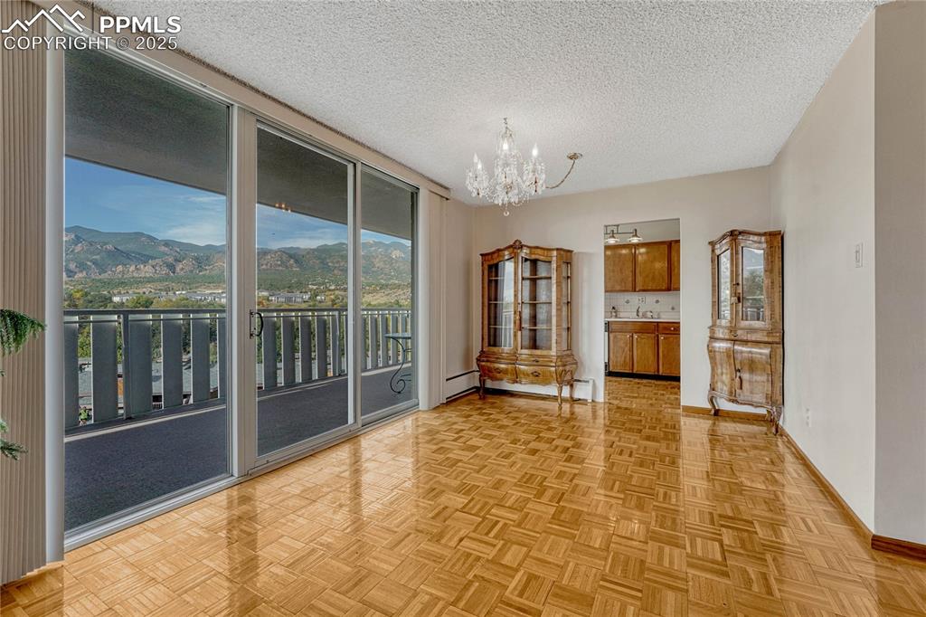 Image 15 of 50: Living Room