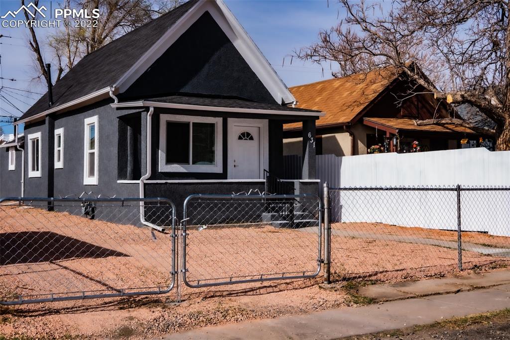 Listing 3626645, Image 2 of 37