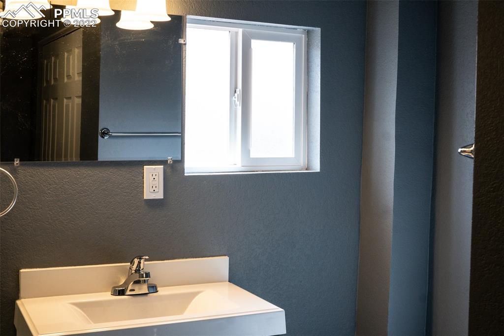 Listing 3626645, Image 24 of 37