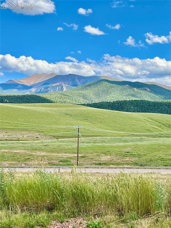 Image 28 of 35: View