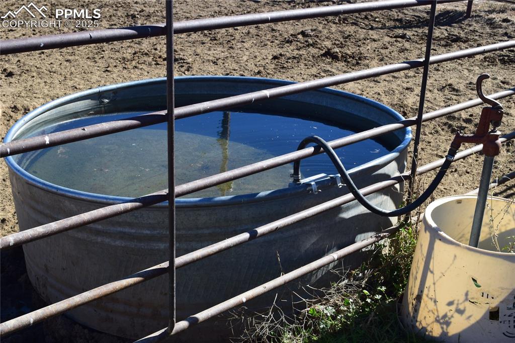 Image 14 of 19: Water Tank