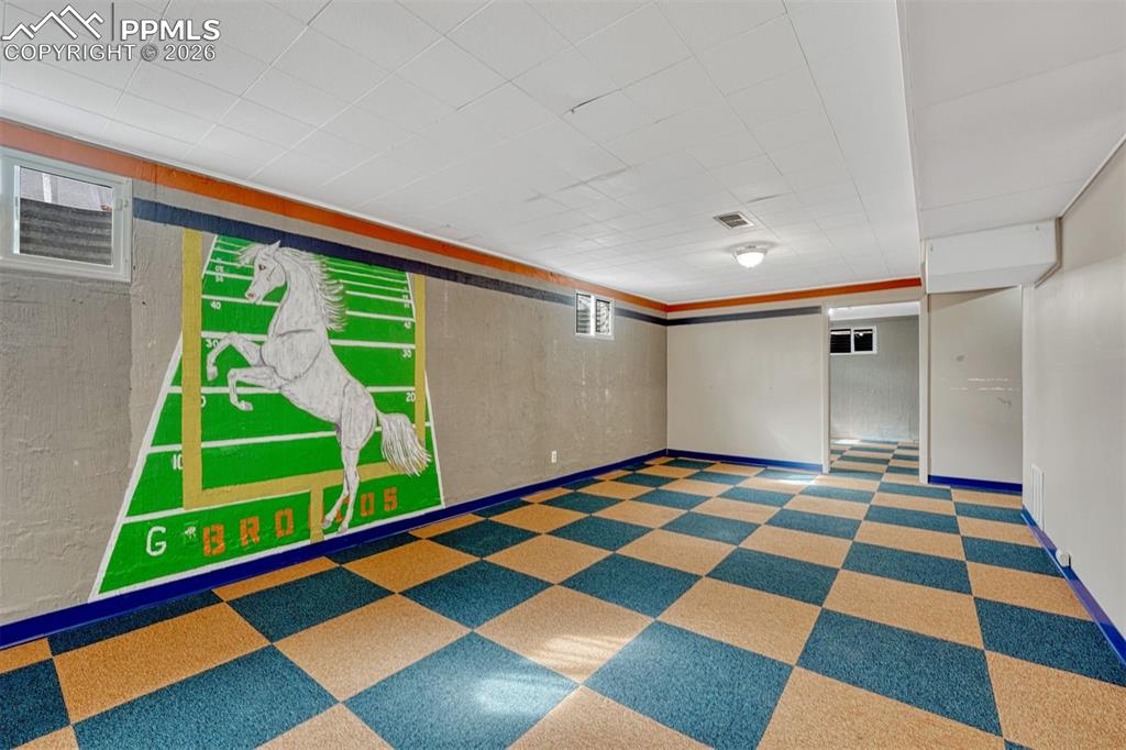 Image 26 of 33: Basement