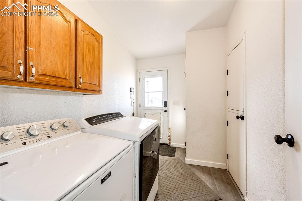 Image 12 of 37: Laundry