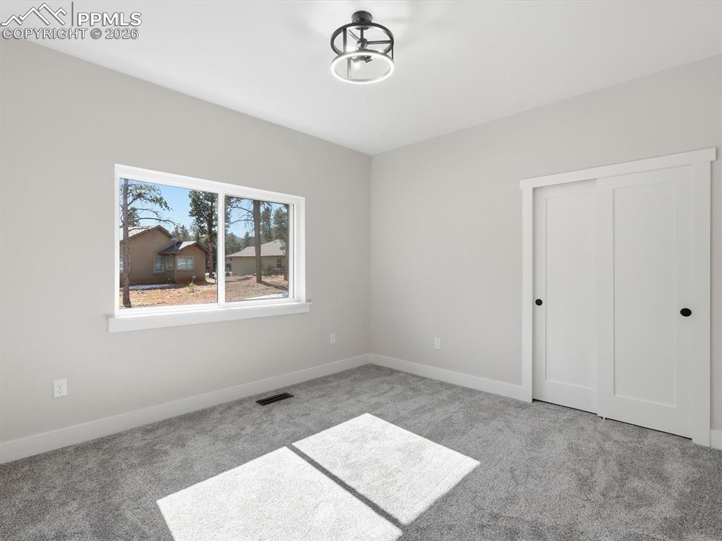 Image 35 of 47: Bedroom