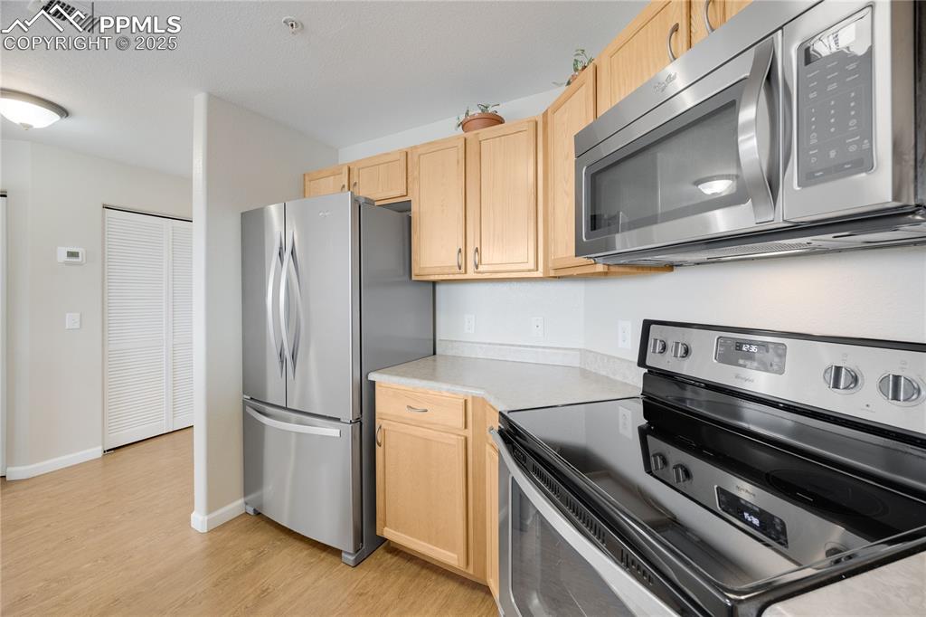 Image 8 of 42: Clean, comfortable and move-in ready!