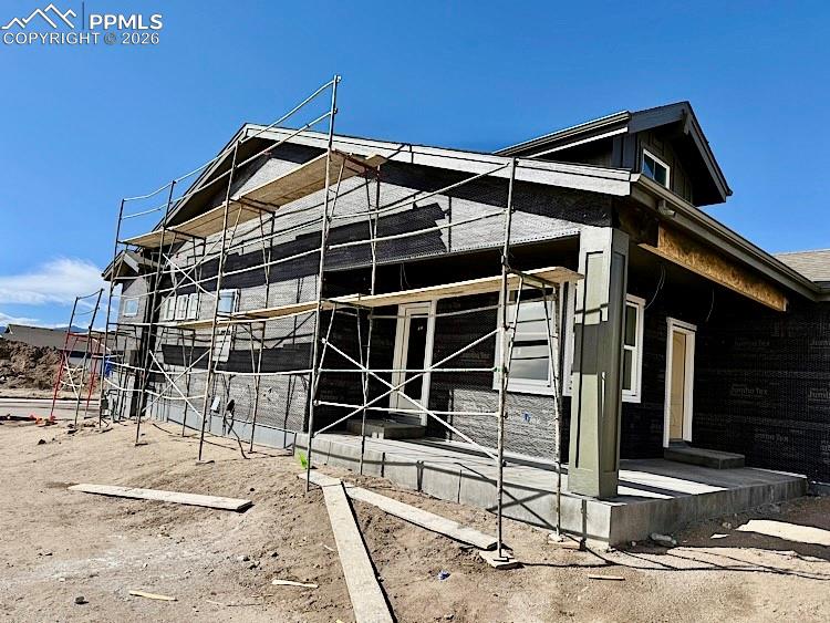 Image 28 of 33: Side of Structure