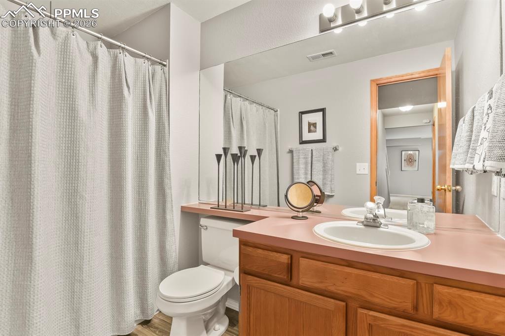 Image 30 of 36: Basement Bathoom