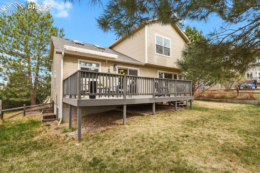 Image 35 of 36: Back of Structure