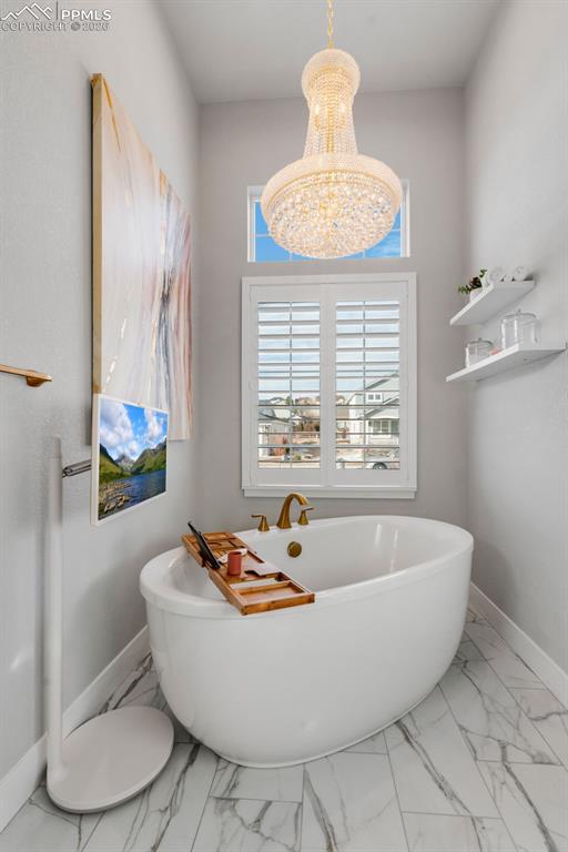 Image 23 of 50: Primary Bath