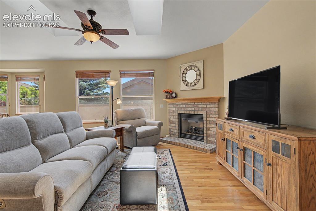 Image 16 of 37: Ceiling Fans as Well as Central Air!