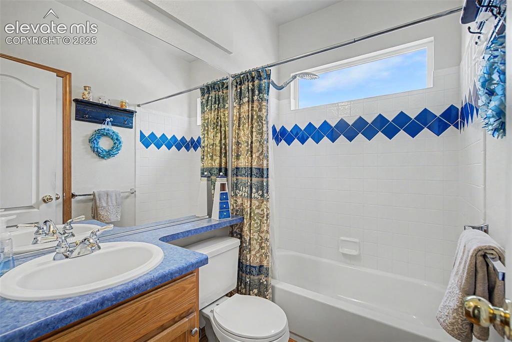 Image 23 of 37: Main Level Full Bathroom!