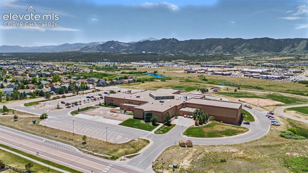 Image 34 of 37: Conveniently Located Minutes from I-25!