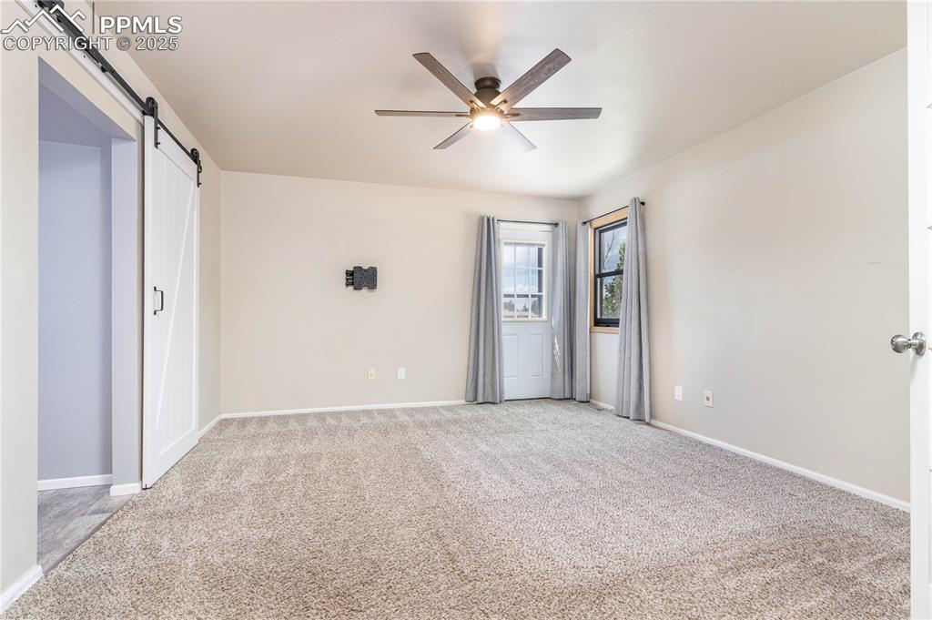 Image 18 of 38: Master Bedroom