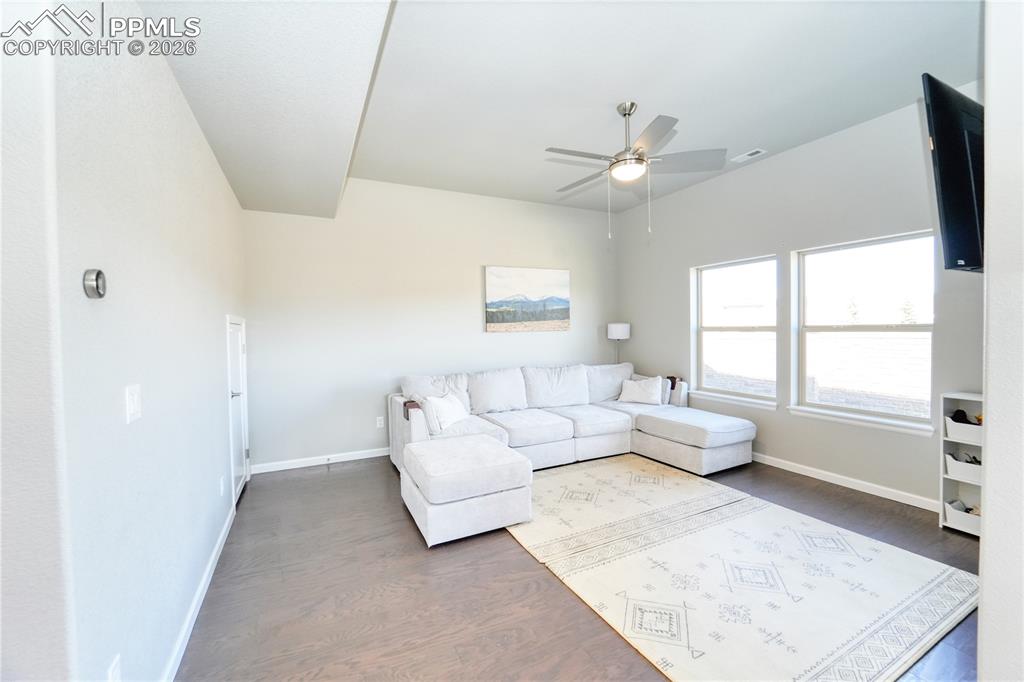 Image 8 of 26: Living Room